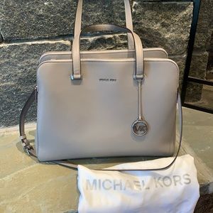 Michael Kors Houston XL Tote Pewter *New*